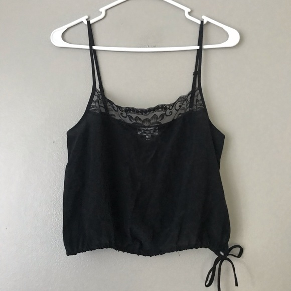 Aritzia Wilfred 100% silk lace trim crop tank top